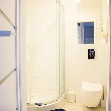 Blue Dream Apartment *